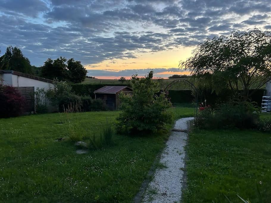 Villa Un Havre De Paix Au Perigord à Anlhiac Extérieur photo